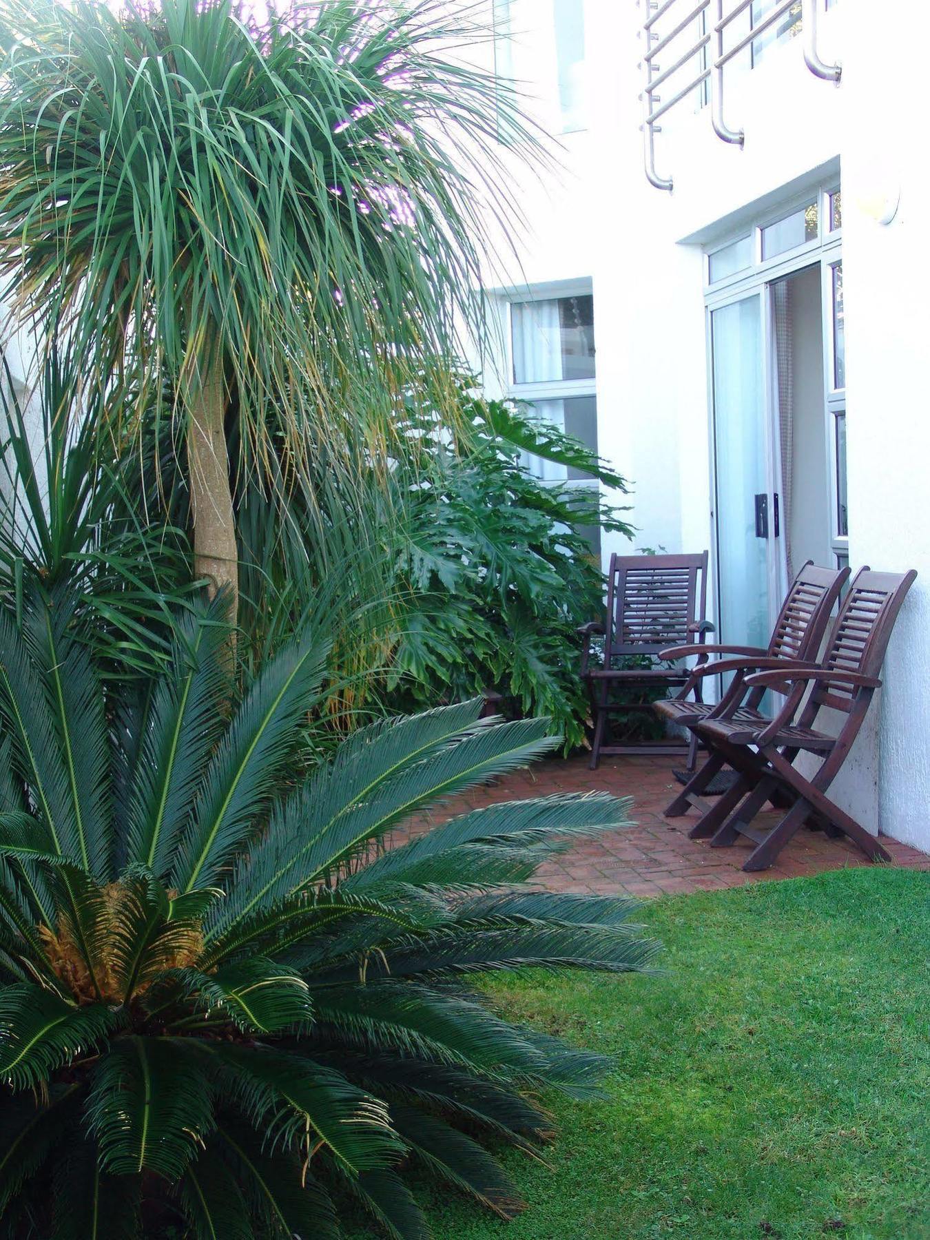 Diaz 15 House On The Bay Hotel Jeffreys Bay Exterior photo